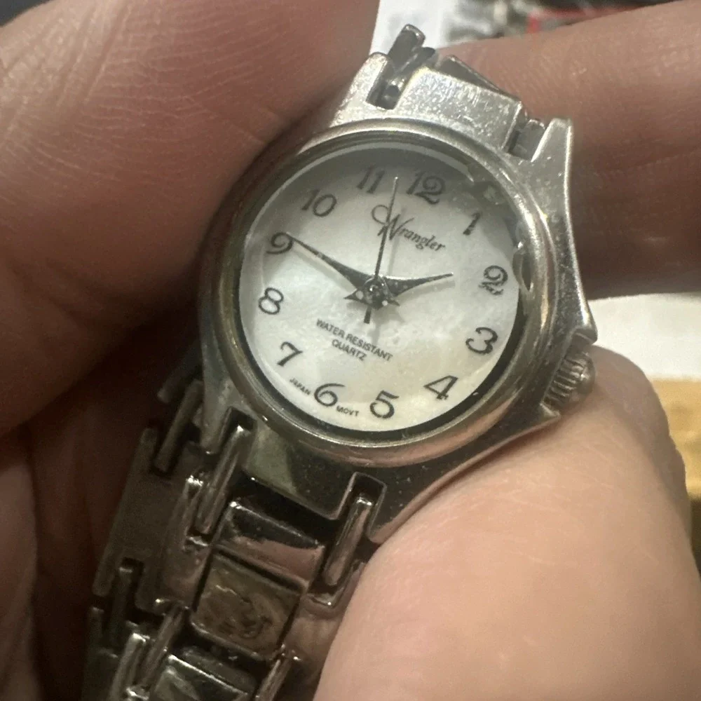 Working Vintage Wrangler Women's Watch Abstract Steel Dainty Band 24mm Fit 6.75